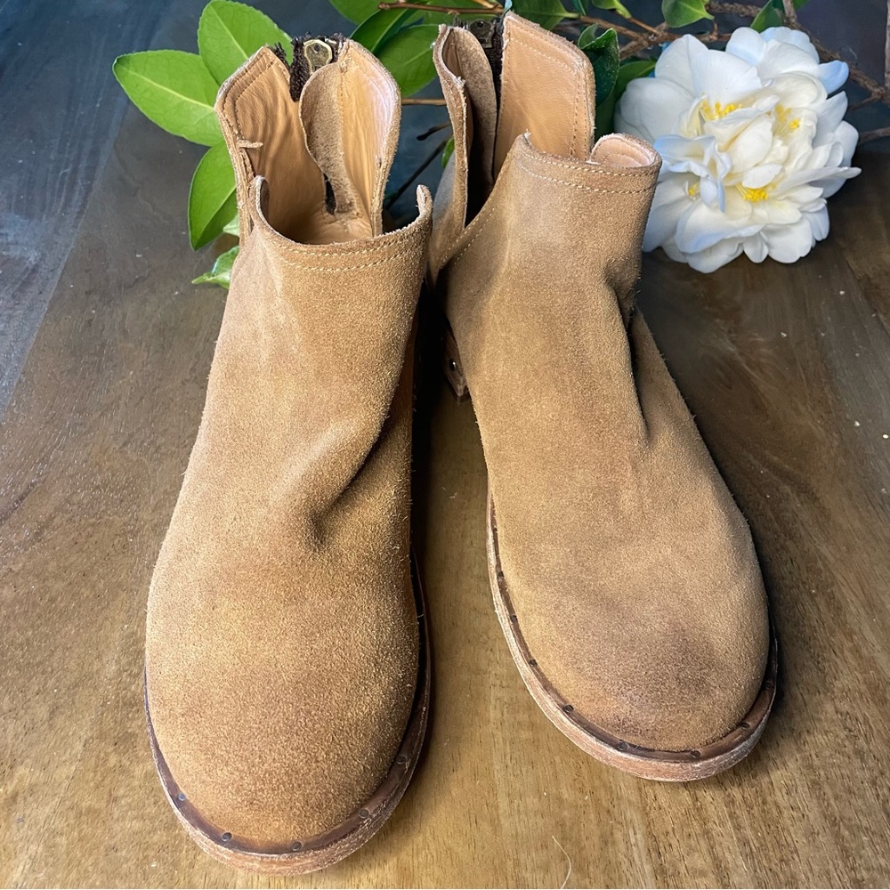 beek.. Falcon Suede Ankle Bootie - Picture 14 of 16